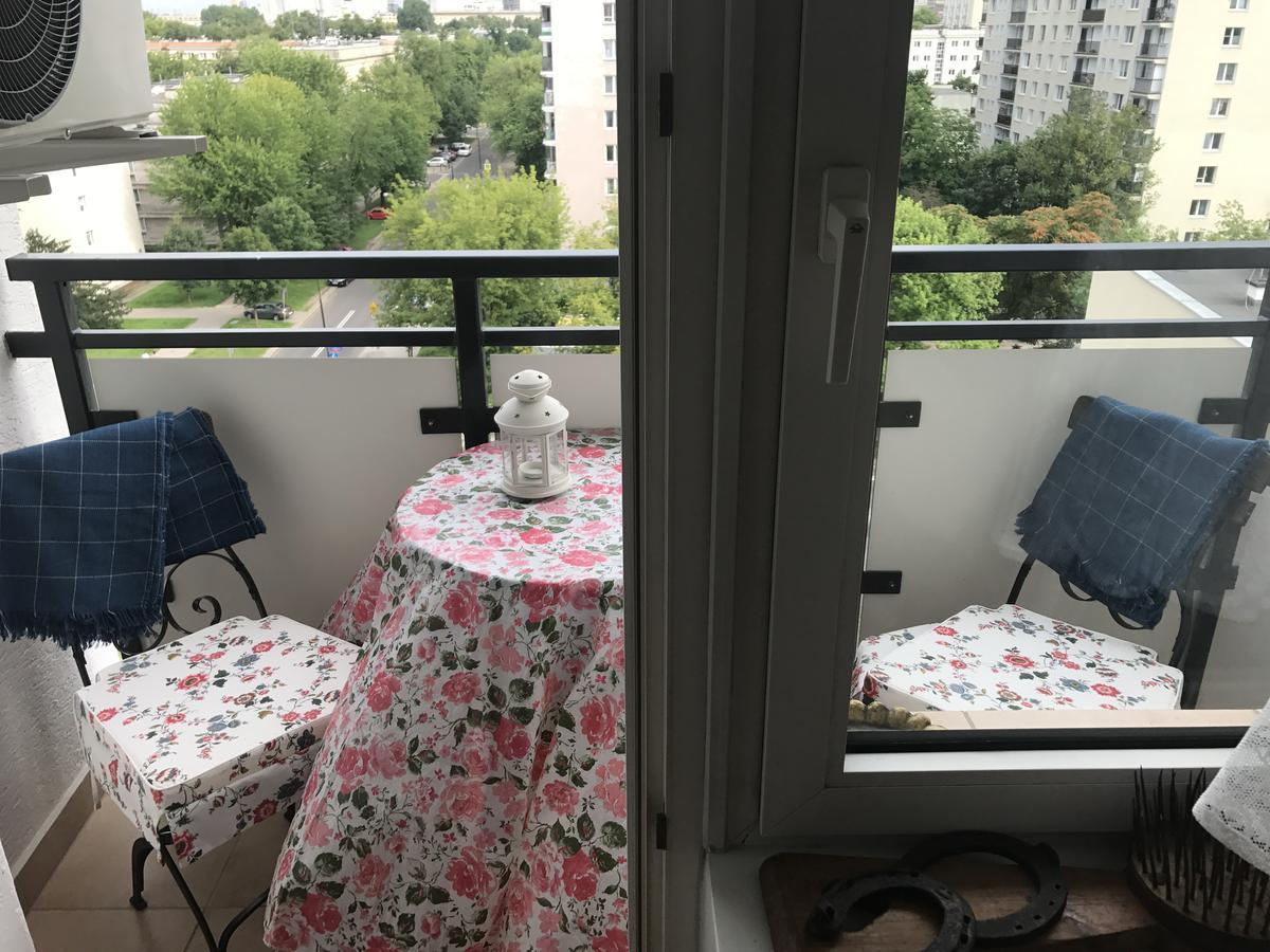 Apartament Karmelicka 19 Muzeum Polin Appartement Warschau Buitenkant foto